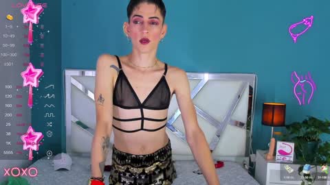 Dominic online show from January 6, 1:52 pm