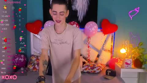 Dominic online show from February 20, 2:46 pm