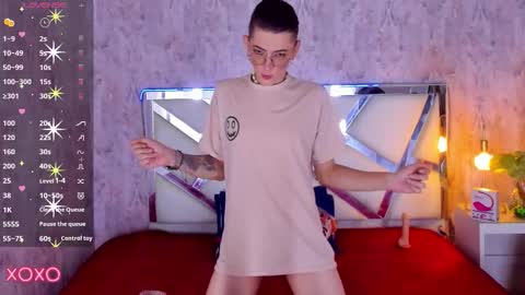 Dominic online show from November 11, 2:17 pm