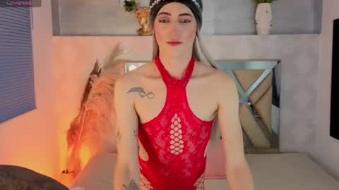 Dominic online show from June 26, 2:43 pm