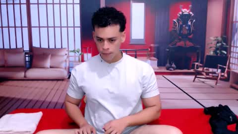 Snapshot of dominicblazze chatting on October 5, 7:23 pm Dominic online show from October 5, 7:23 pm