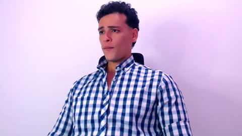 Snapshot of dominicblazze chatting on October 10, 7:13 pm Dominic online show from October 10, 7:13 pm