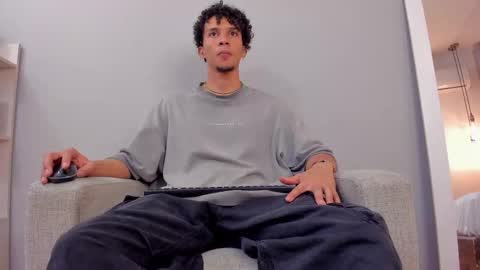 Dominick Star online show from October 26, 4:07 am