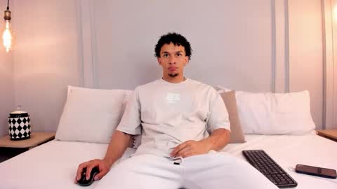 Dominick Star online show from December 16, 3:44 am