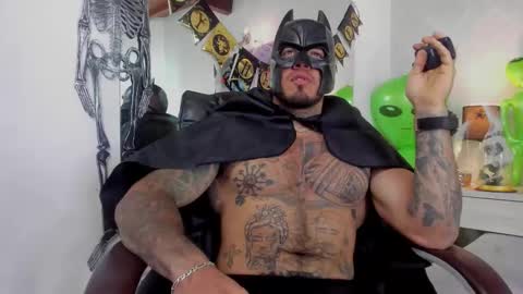 dominickane online show from October 31, 11:44 am