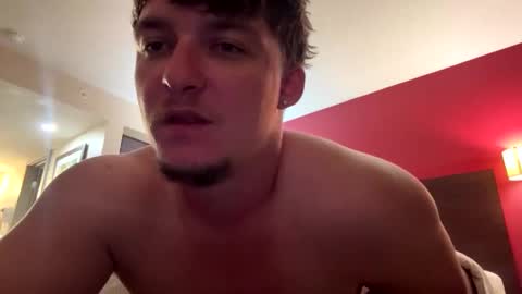 dominickmorehouse093 online show from April 21, 3:24 am