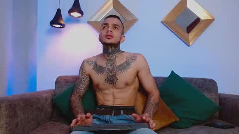 Dominic online show from March 16, 4:11 pm