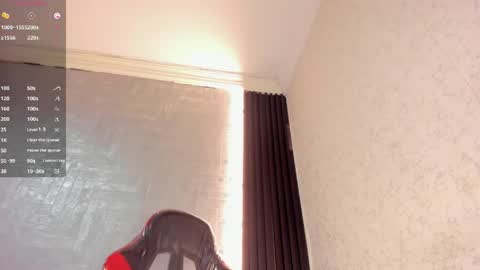 Dominicscott online show from April 18, 1:04 pm