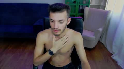 dominicvalente online show from October 29, 10:06 am