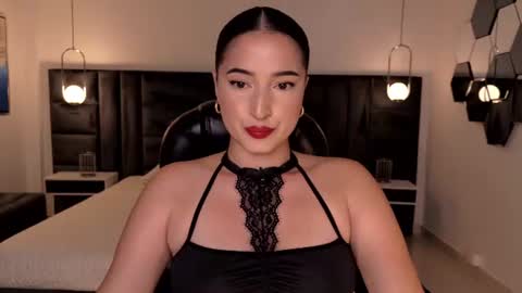 Dominique online show from June 13, 9:46 pm