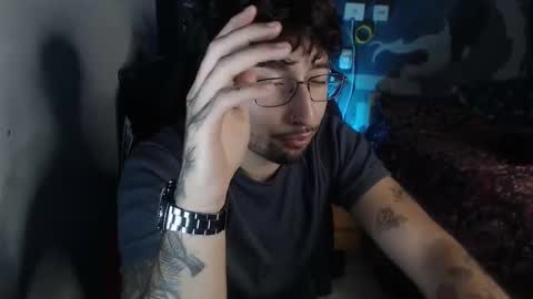 Snapshot of dominus_kane chatting on October 30, 11:05 pm dominus_kane online show from October 30, 11:05 pm