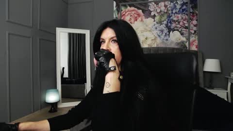 Dom Melisa online show from December 1, 9:04 pm