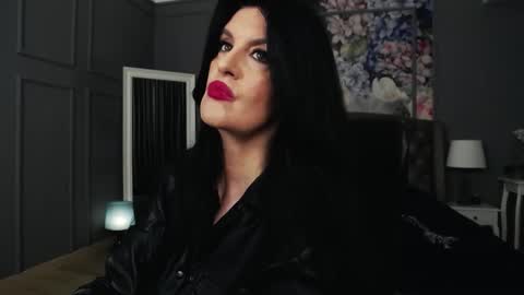 Dom Melisa online show from October 10, 7:35 pm