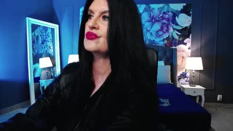 Snapshot of dommelisa chatting on May 7, 8:58 pm Dom Melisa online show from May 7, 8:58 pm