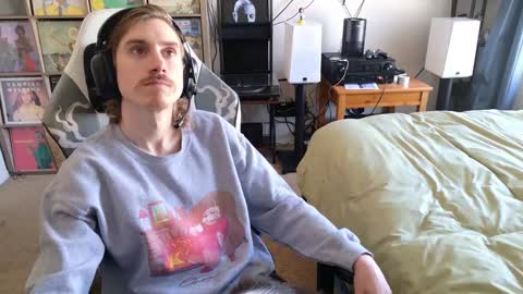 Snapshot of dommepleasemistress chatting on March 1, 6:32 pm dommepleasemistress online show from March 1, 6:32 pm