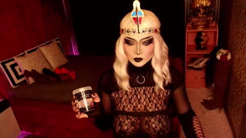      online show from December 5, 3:59 am