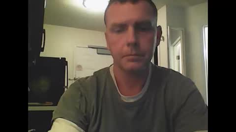 Snapshot of dondoin chatting on February 19, 9:55 pm live online show from February 19, 9:55 pm