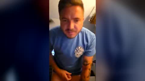 Snapshot of donescobarr chatting on June 17, 4:26 am donescobarr online show from June 17, 4:26 am