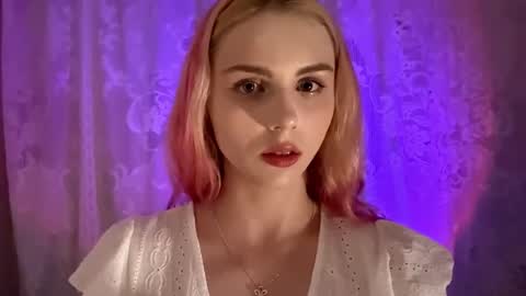 Karolina online show from October 19, 3:34 pm