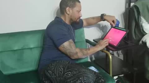 Gifted online show from March 15, 9:21 pm