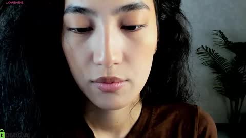 Snapshot of donnaa_drew chatting on November 20, 2:56 am Aura online show from November 20, 2:56 am