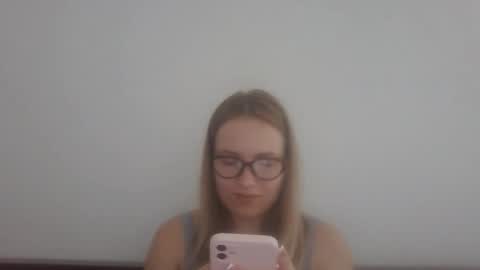 donnahawkins online show from February 17, 4:20 am