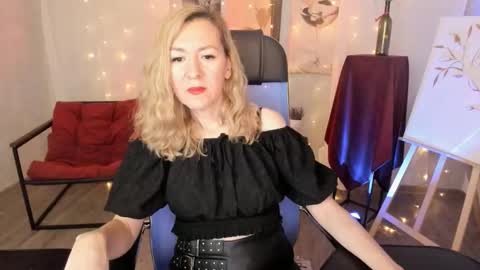 Donna online show from February 3, 2:53 am