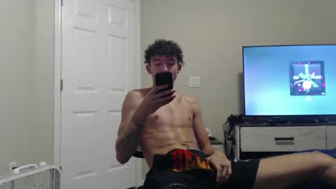 Snapshot of donnie_bangz chatting on November 6, 2:23 am donnie_bangz online show from November 6, 2:23 am