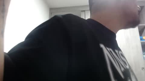 donovandirty online show from May 20, 2:07 am