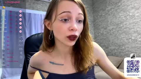 Nicole online show from June 4, 2:12 pm