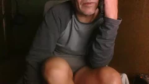 frenchfirefighter online show from November 29, 10:18 am