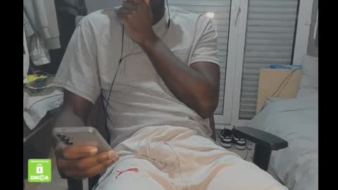 Snapshot of doomdrag3 chatting on February 25, 1:59 am doomdrag3 online show from February 25, 1:59 am