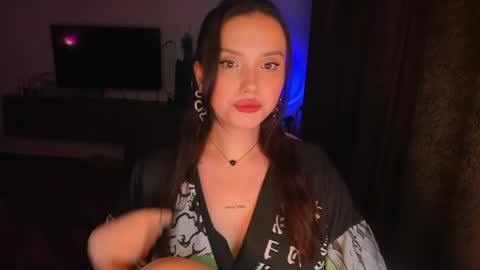 Dora Charmer online show from April 28, 8:25 pm