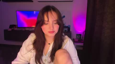 Snapshot of doracharmer chatting on May 18, 3:29 pm Dora Charmer online show from May 18, 3:29 pm