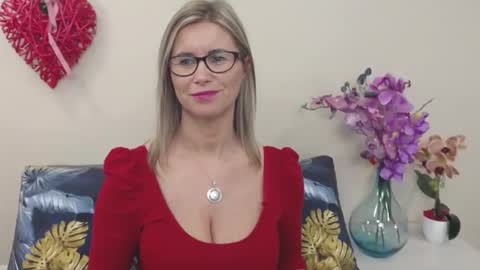 DoreenSexy online show from January 2, 10:26 am