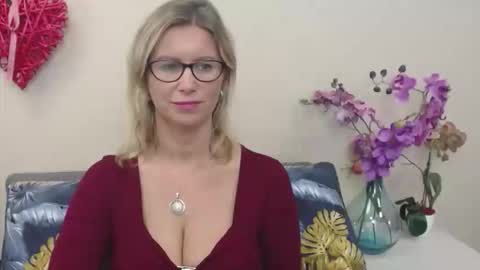 DoreenSexy online show from October 10, 7:51 am