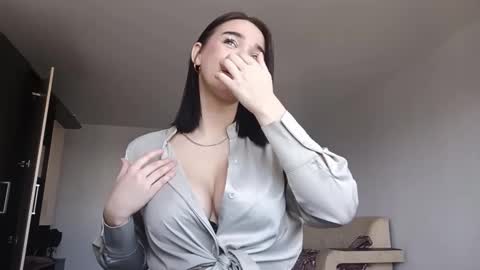 Jacqueline online show from March 9, 3:32 am