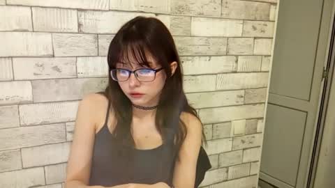 Snapshot of doretharuschak chatting on May 2, 10:09 am Aimi online show from May 2, 10:09 am