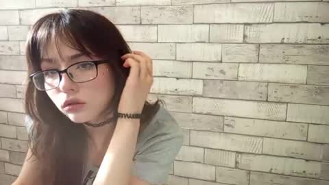 Snapshot of doretharuschak chatting on May 11, 2:45 pm Aimi online show from May 11, 2:45 pm