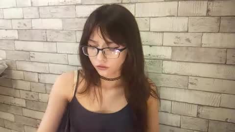 Snapshot of doretharuschak chatting on May 20, 11:05 am Aimi online show from May 20, 11:05 am