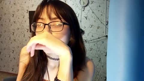 Snapshot of doretharuschak chatting on May 31, 12:56 pm Aimi online show from May 31, 12:56 pm