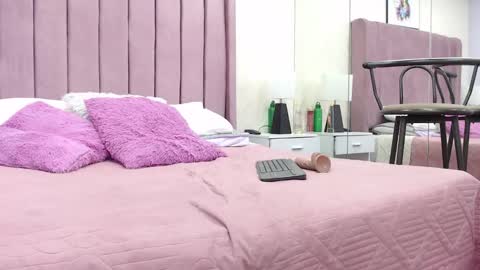 Anny online show from September 20, 1:01 pm