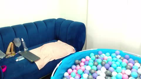 Anny online show from November 3, 11:44 am