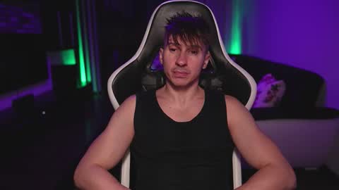 Dorian Reyes online show from October 30, 10:43 pm