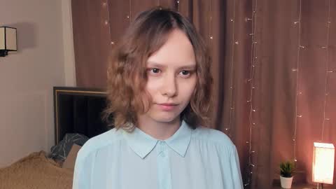 Violet online show from November 7, 7:14 pm