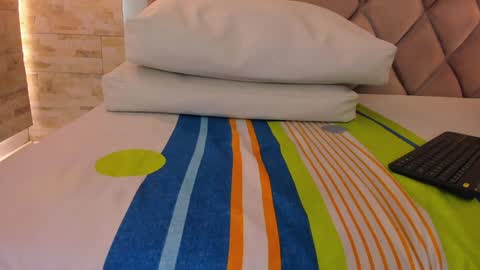  DOROTHY online show from January 10, 5:37 am