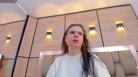  DOROTHY online show from January 12, 3:56 am