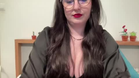 Dorothy online show from April 24, 12:18 pm