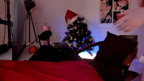 Snapshot of dorothygilbert chatting on December 14, 3:36 pm    Next stream November 24    online show from December 14, 3:36 pm