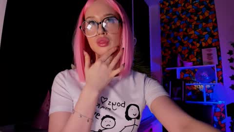 Snapshot of dorothygilbert chatting on March 11, 7:36 pm    Next stream November 24    online show from March 11, 7:36 pm